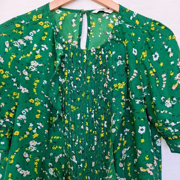 Lucky Brand Green Floral Print Cropped Ruffle Front Top szM - Picture 9 of 12